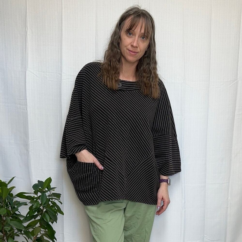 Habitat Textured Dolmen Sleeve Sweater Large Poncho Oversized Cozy Pullover